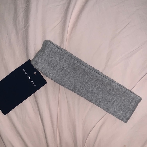 Brandy Melville Headband - Picture 1 of 2